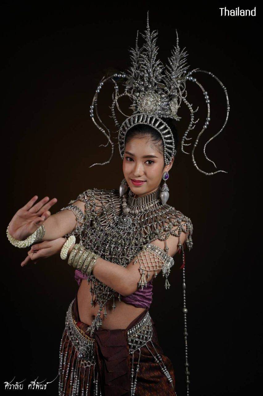 Thai Apsara: Apsorn of Mahidra pura | THAILAND 🇹🇭