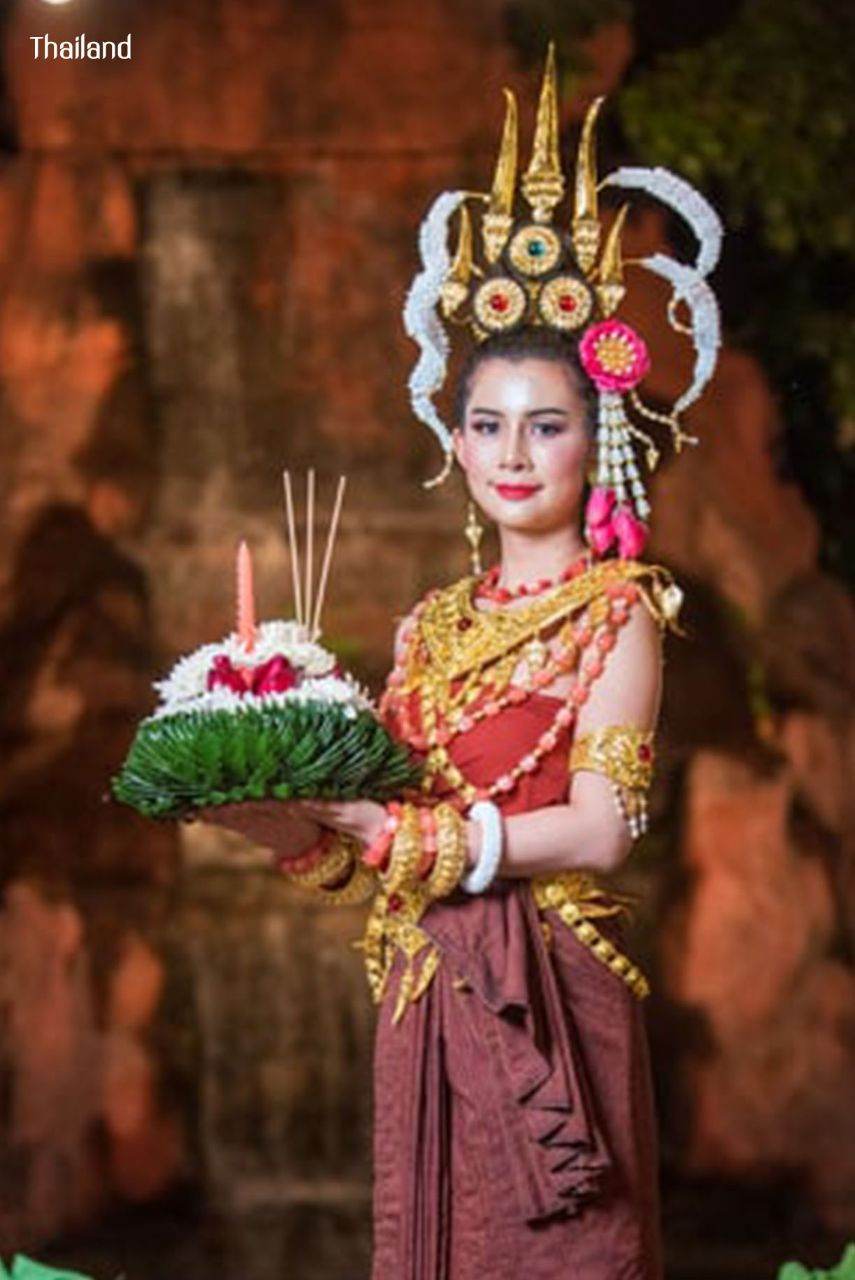 Thai Apsara: Apsorn of Mahidra pura | THAILAND 🇹🇭