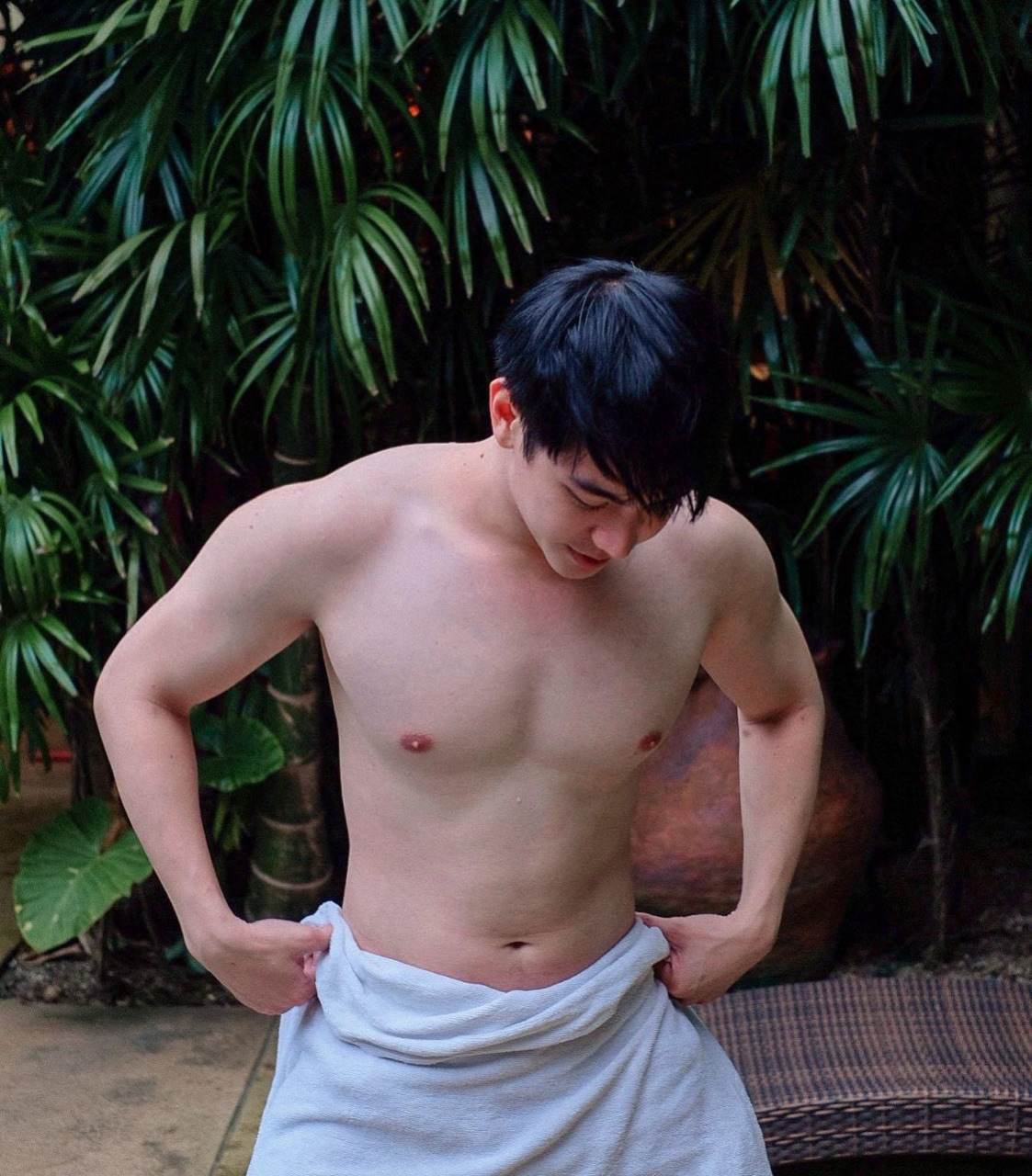 ถอดโชว์เรือนร่าง 2734