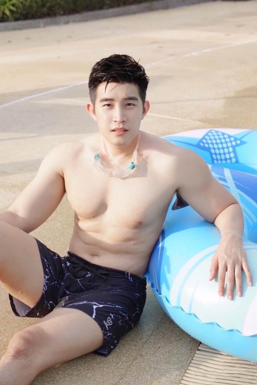 ถอดโชว์เรือนร่าง 2739
