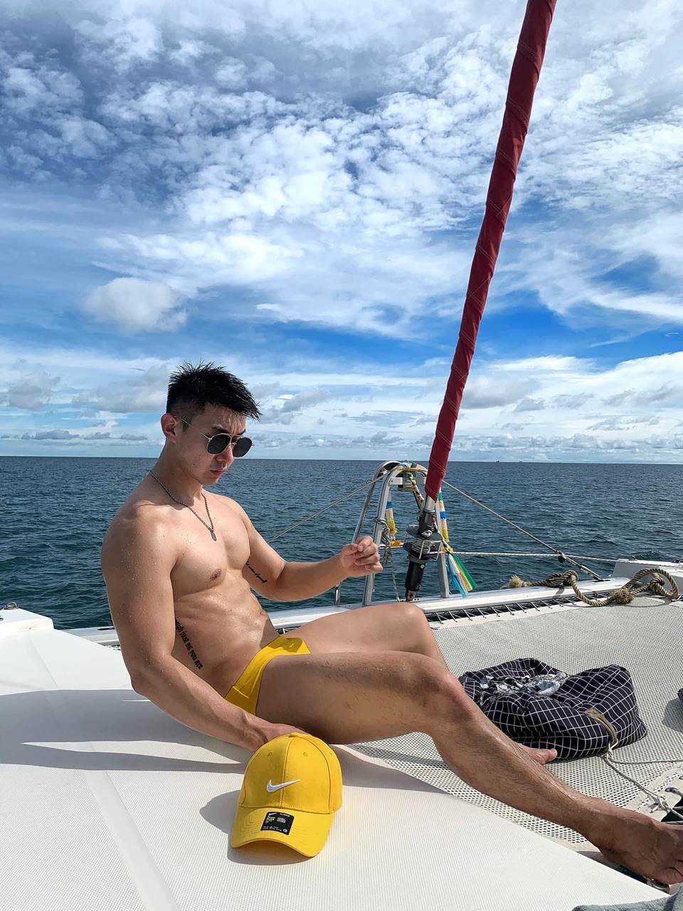ถอดโชว์เรือนร่าง 2739