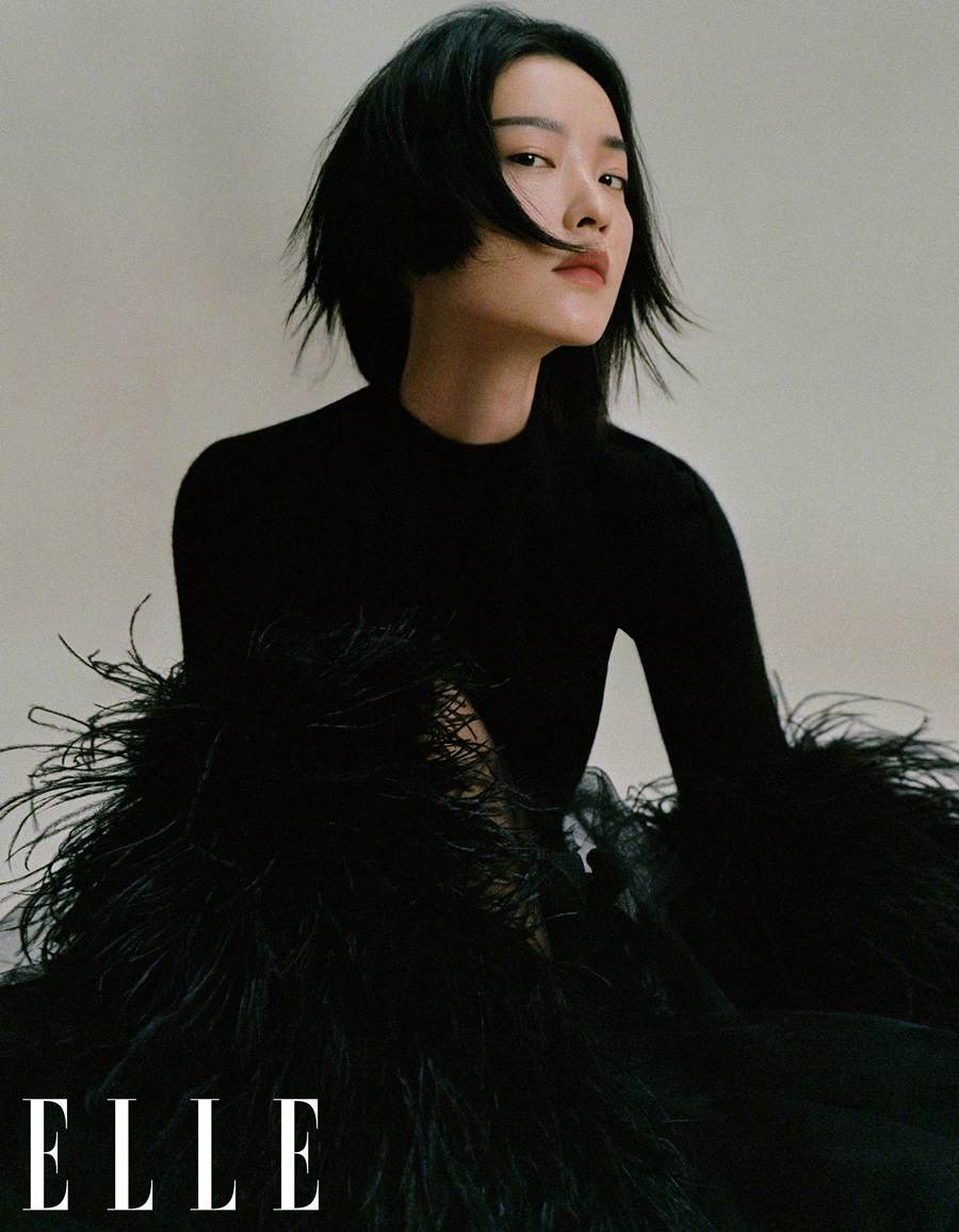 Du Juan @ ELLE China January 2022