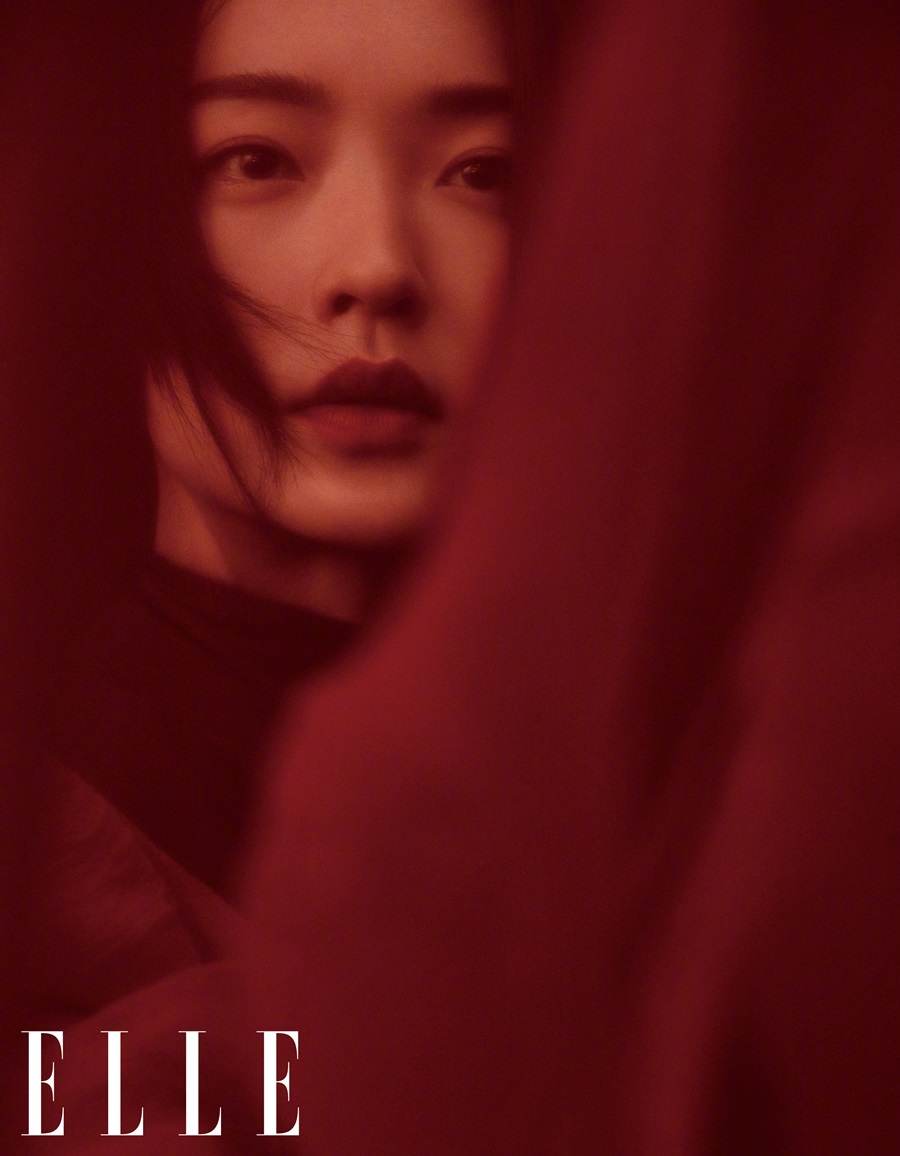 Du Juan @ ELLE China January 2022