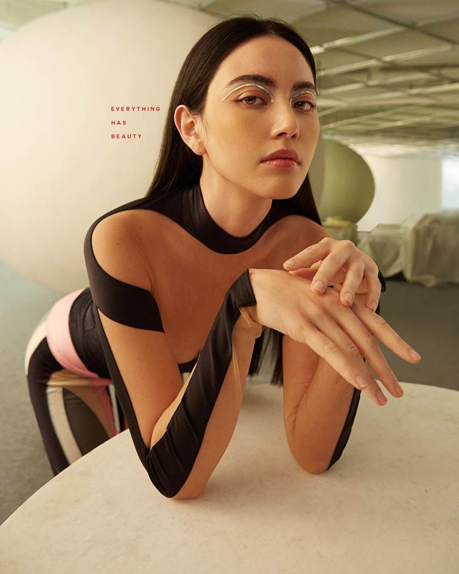 ใหม่ ดาวิกา @ L'Officiel Italia November 2021
