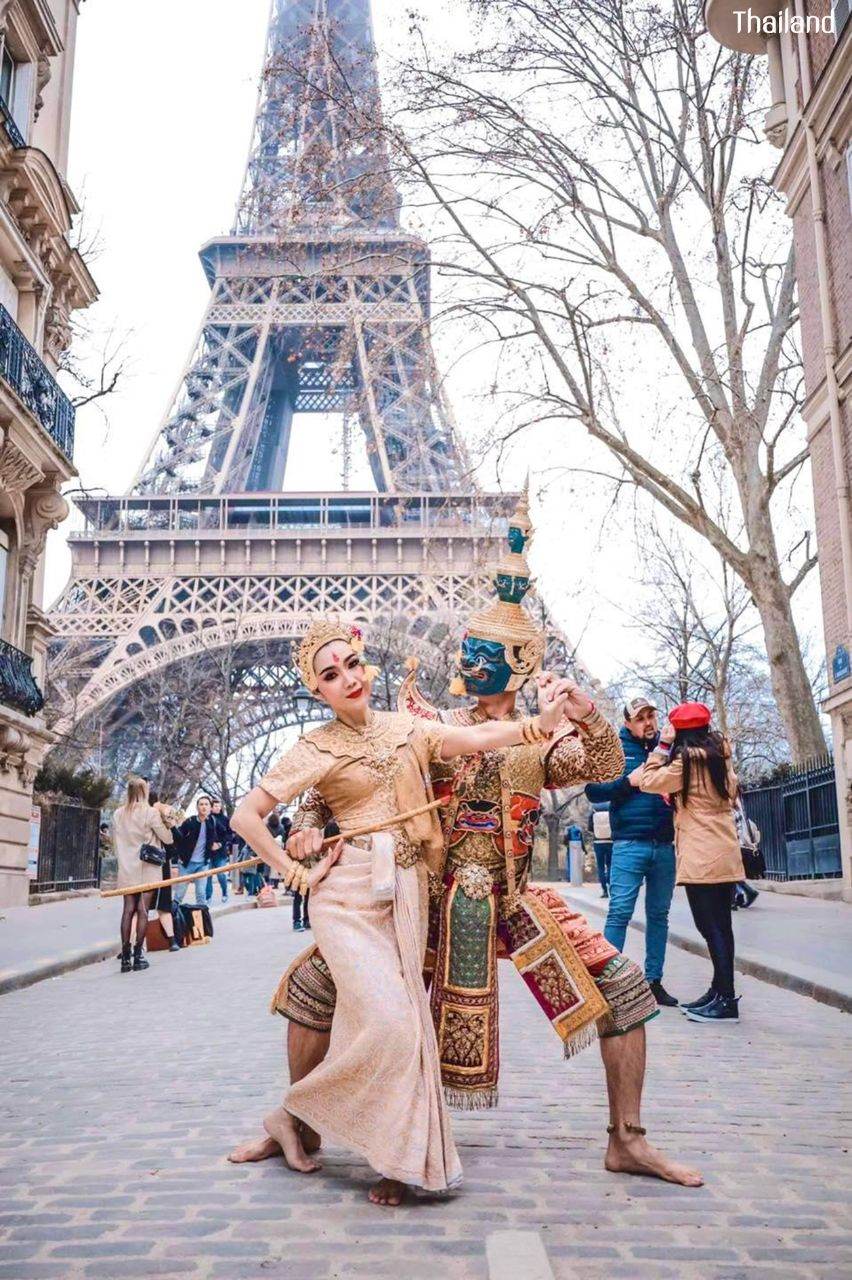 Thai Khon Dancers in Paris 🇫🇷 | THAILAND 🇹🇭