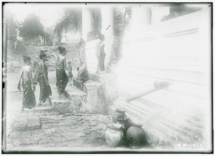 เมืองลาวในอดีต