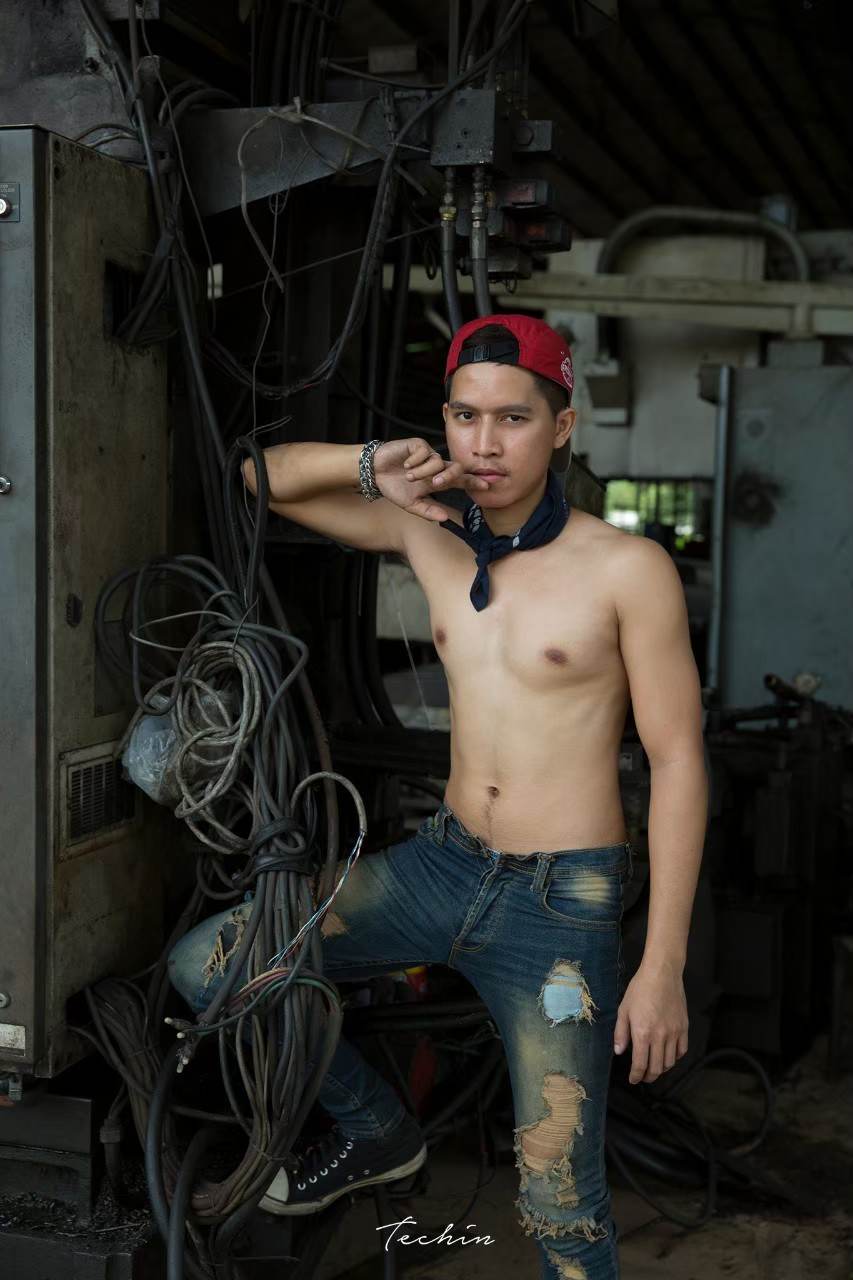 ส่องเป้านายแบบโก๋อาท