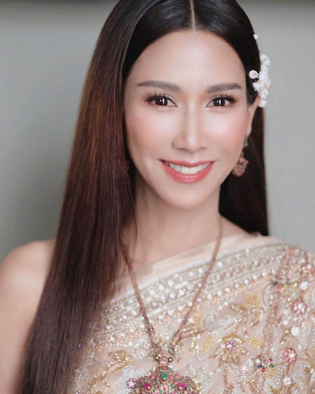 ป๊อก ปิยธิดา เรื่อง ส้มหวานน้ำตาลเปรี้ยว