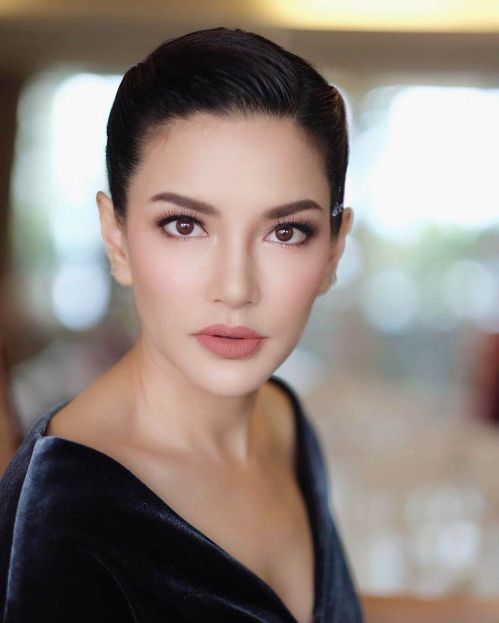 อ้อม พิยดา เรื่อง ละอองดาว
