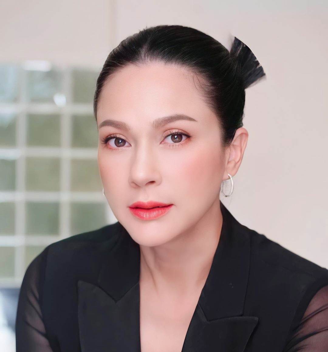แหม่ม คัทลียา เรื่อง หนี้รัก