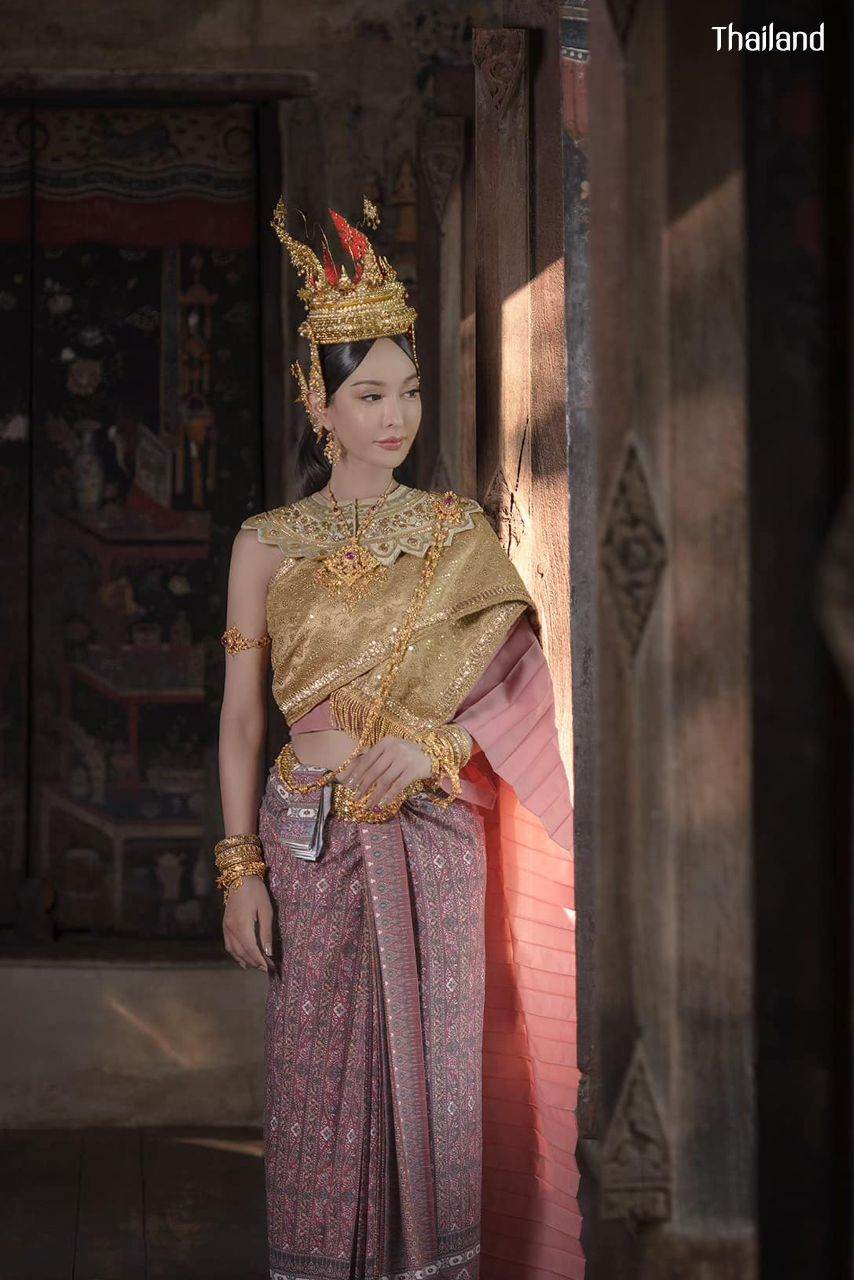 THAI ANCIENT COSTUME: THAI TRADITIONAL DRESS | THAILAND 🇹🇭