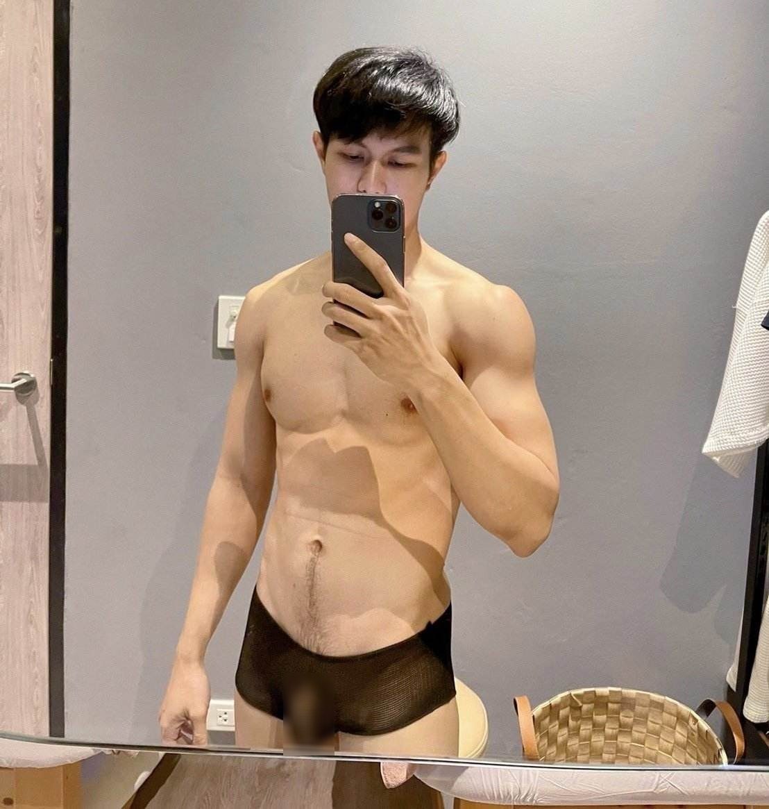 ถ้าไม่ถูกหวย ขอถูกkวยก็ยังดี10
