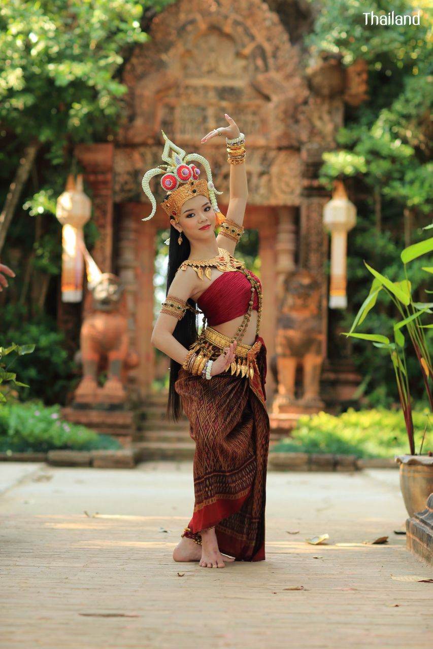 Thai Apsara: The Apsorn of Mahidra pura | THAILAND 🇹🇭