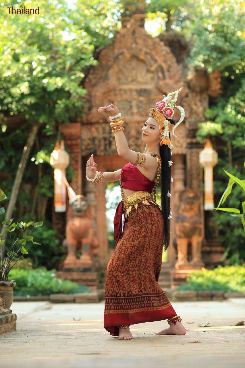 Thai Apsara: The Apsorn of Mahidra pura | THAILAND 🇹🇭