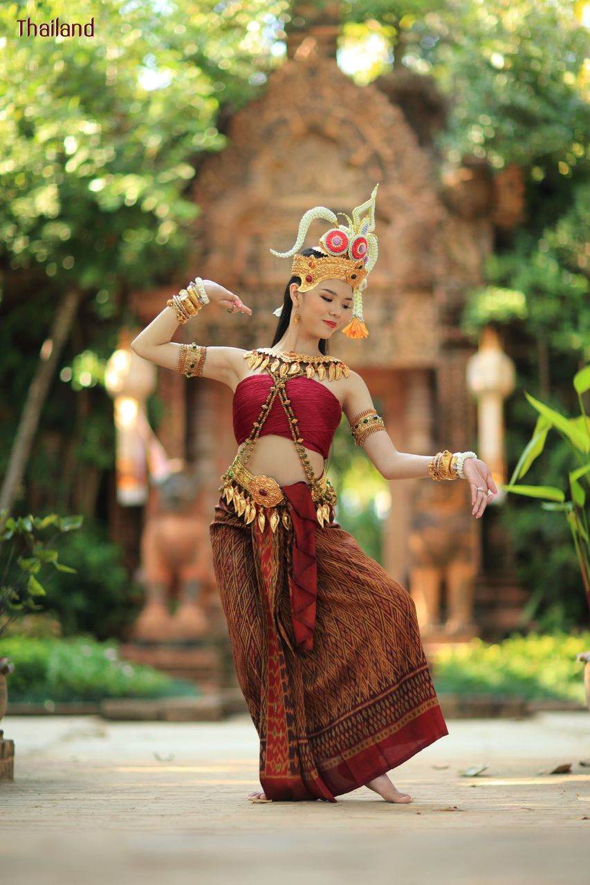 Thai Apsara: The Apsorn of Mahidra pura | THAILAND 🇹🇭