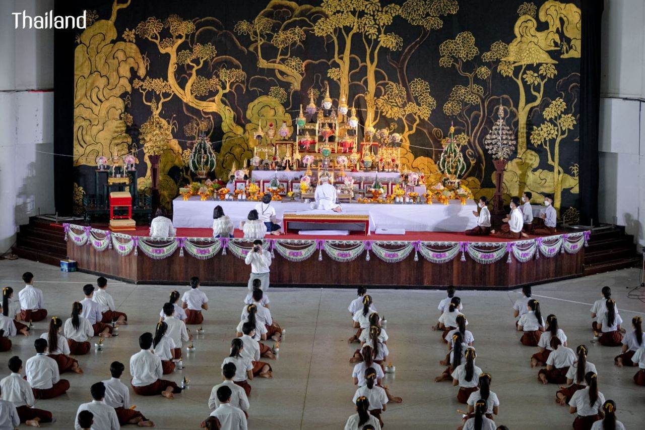 The Wai Kru Ceremony | THAILAND 🇹🇭