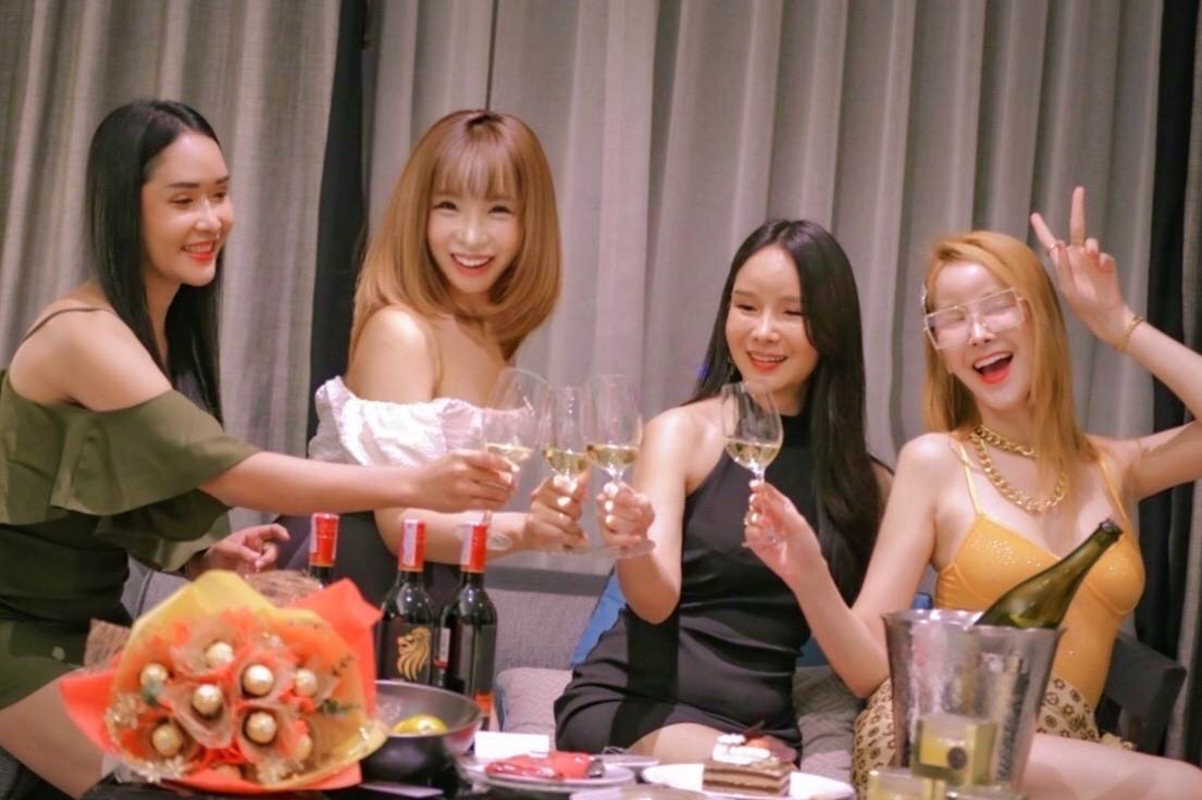 รอยยิ้มที่สดใส กับ วันใหม่ๆที่สดชื่น