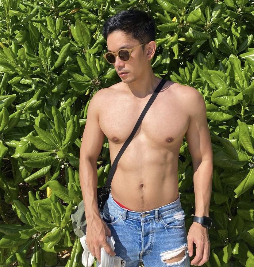 ถอดโชว์เรือนร่าง 2746