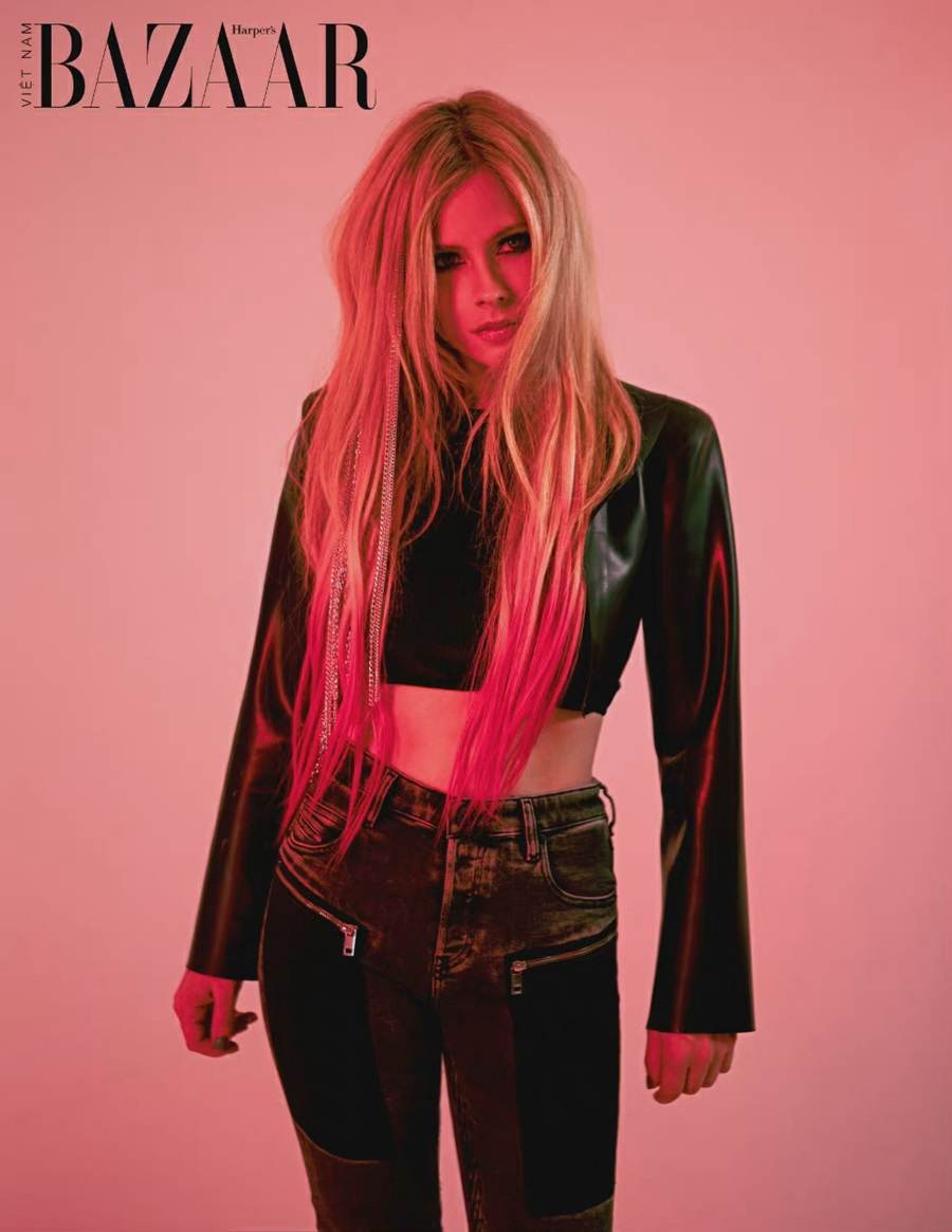 Avril Lavigne @ Harper's Bazaar Vietnam January 2022