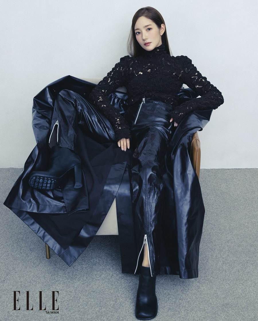 Park Min Young @ ELLE Taiwan January 2022