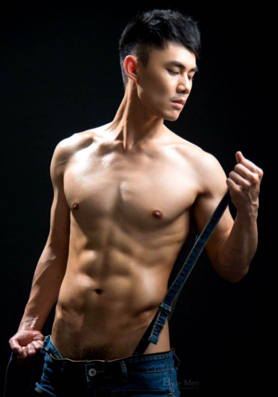 ชายแซ่บซั่ม..