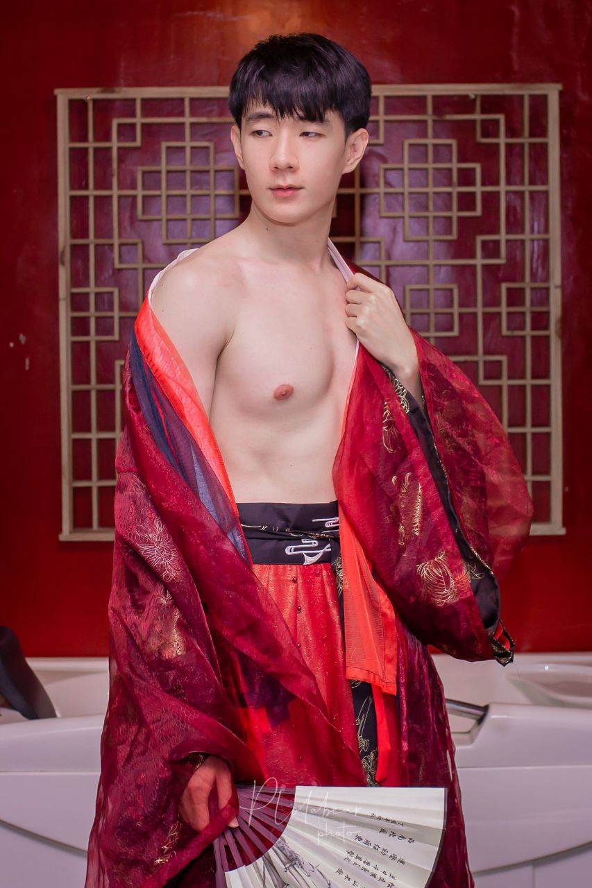 น้องฟีฟ่า น่ารัก สดใส อมชมพู ต้อนรับตรุษจีน