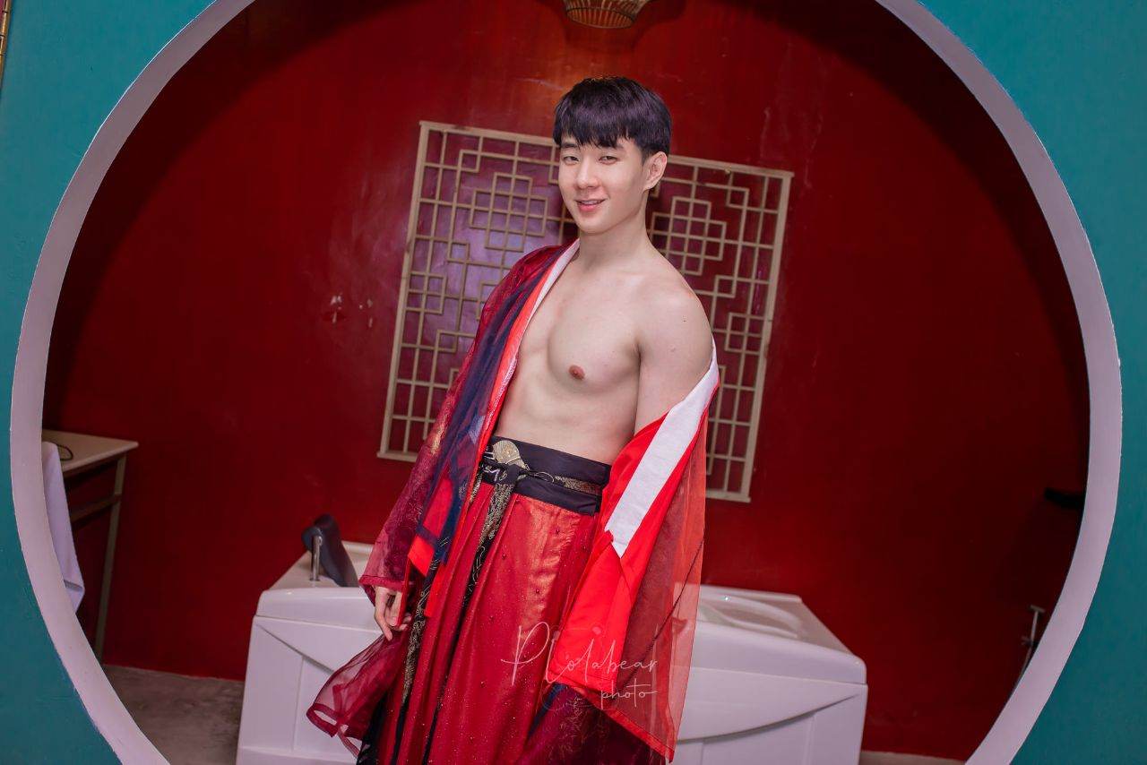น้องฟีฟ่า น่ารัก สดใส อมชมพู ต้อนรับตรุษจีน