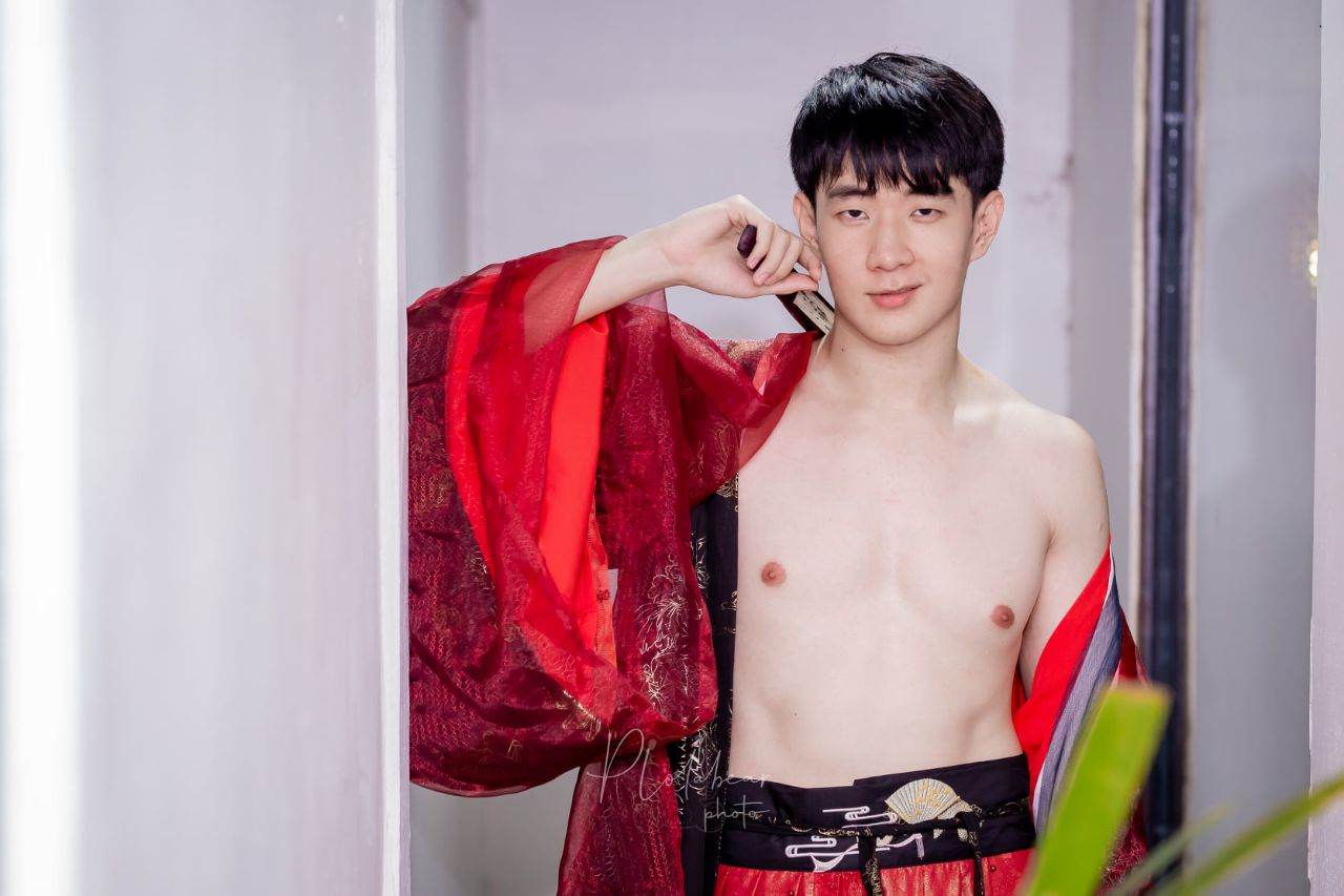 น้องฟีฟ่า น่ารัก สดใส อมชมพู ต้อนรับตรุษจีน