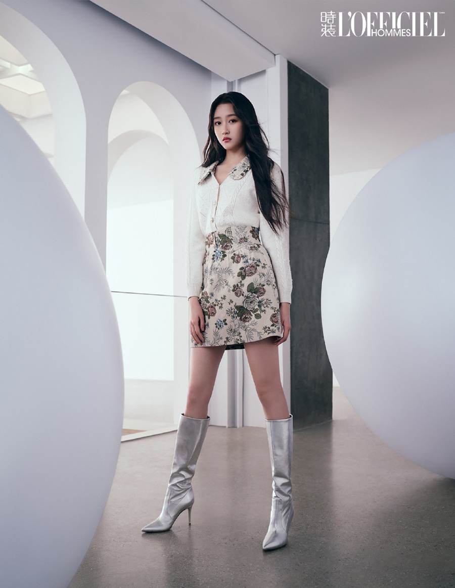Guan Xiaotong @ L&rsquo;Officiel Hommes China February 2022
