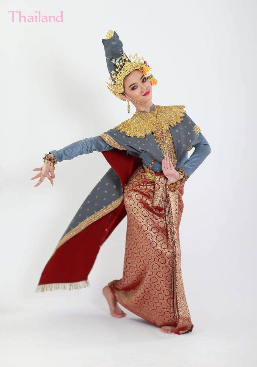 Ram Chui Chai Nang Wilar: Thai Dance | THAILAND 🇹🇭