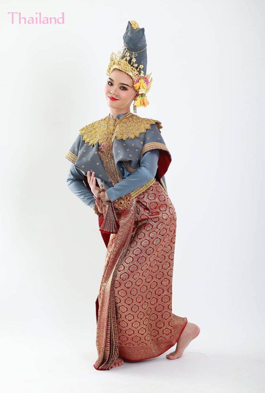 Ram Chui Chai Nang Wilar: Thai Dance | THAILAND 🇹🇭