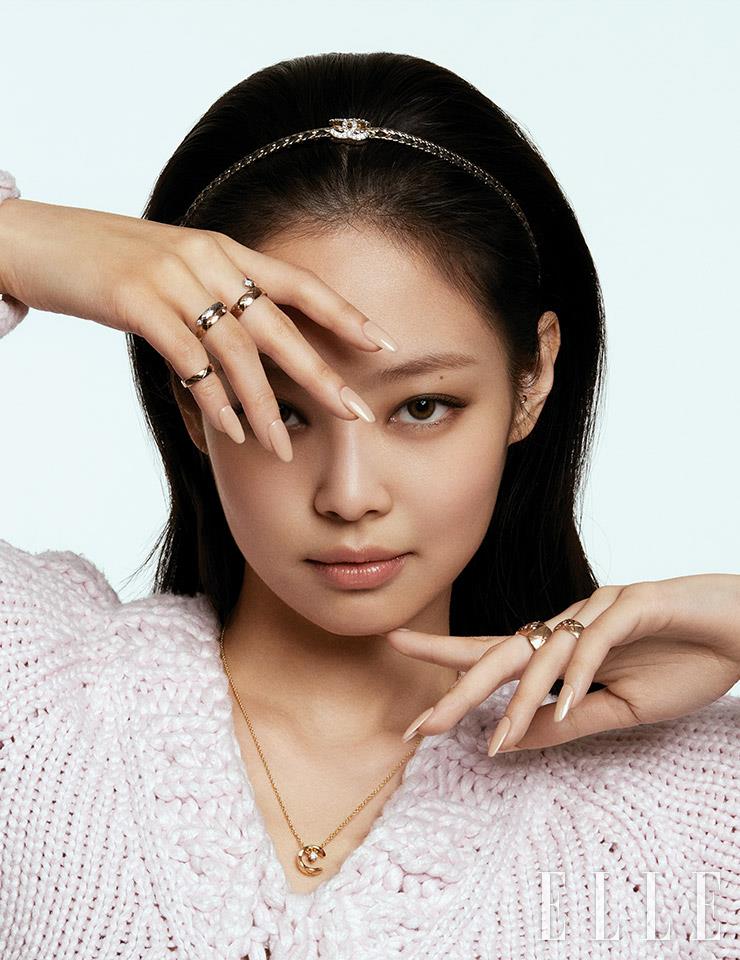 (BLACKPINK) Jennie @ ELLE Korea February 2022