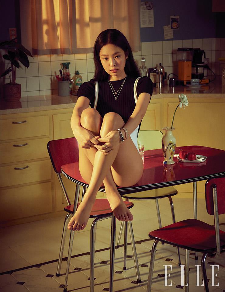 (BLACKPINK) Jennie @ ELLE Korea February 2022