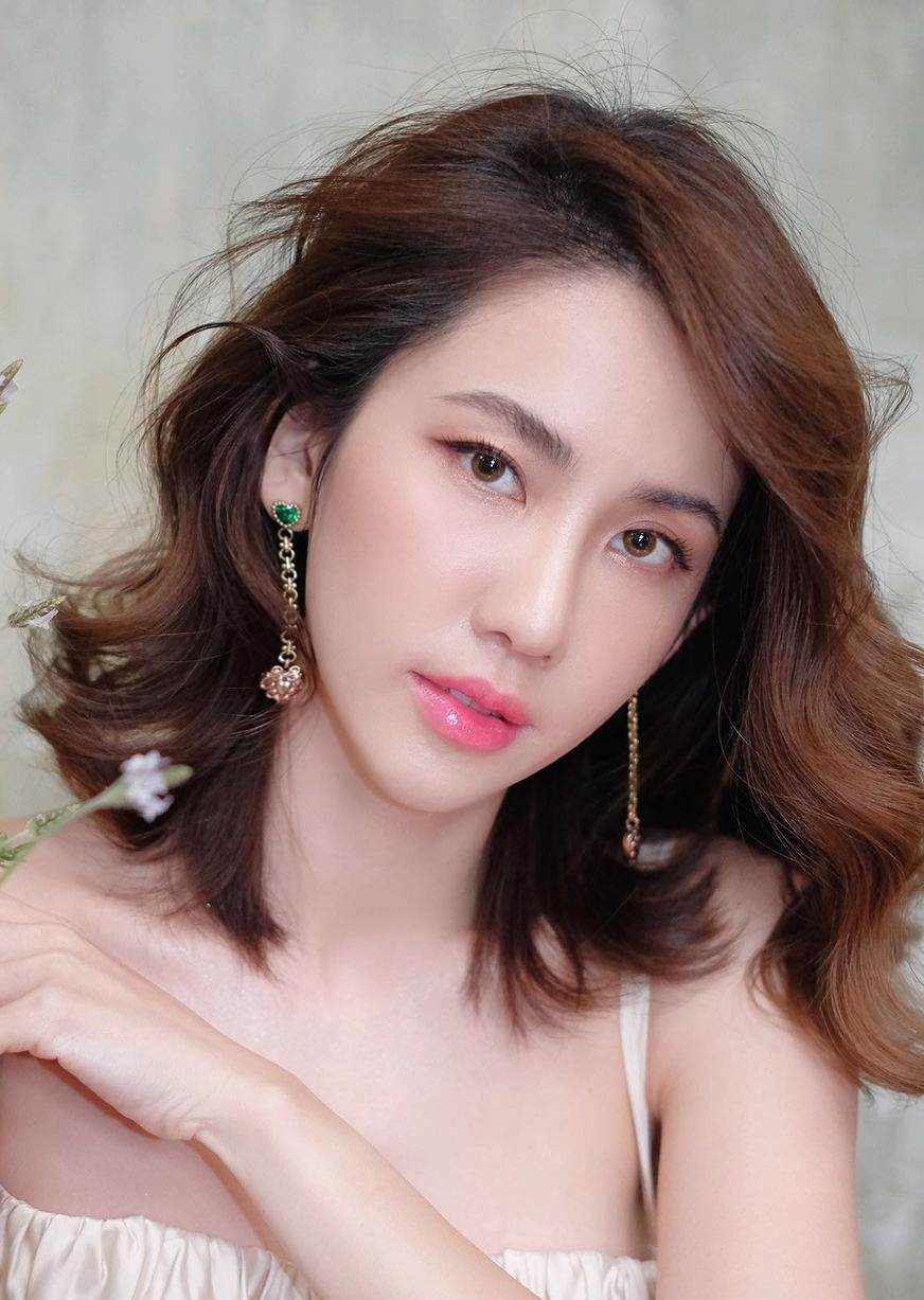 พลอย ภัทรากร เรื่อง ซีรีย์บันทึกกรรม ตอน สาปร้ายสร้างรัก