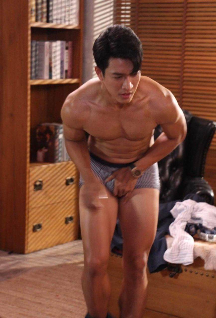 น้อง​กอล์ฟ