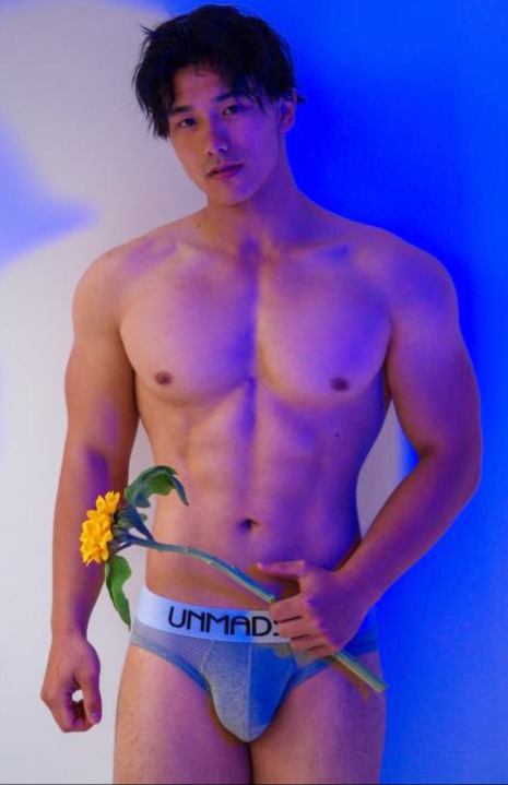 แบบนี้สิโดนใจพี่ไปเต็มๆ...(คืนนี้เสียตังค์ไปซื้อเสียวดีกว่า)