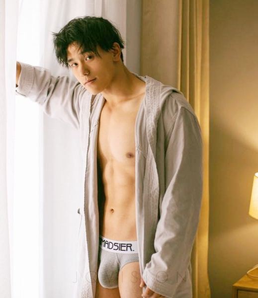 แบบนี้สิโดนใจพี่ไปเต็มๆ...(คืนนี้เสียตังค์ไปซื้อเสียวดีกว่า)