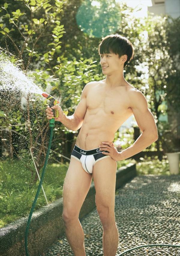 รุ่มร้อน