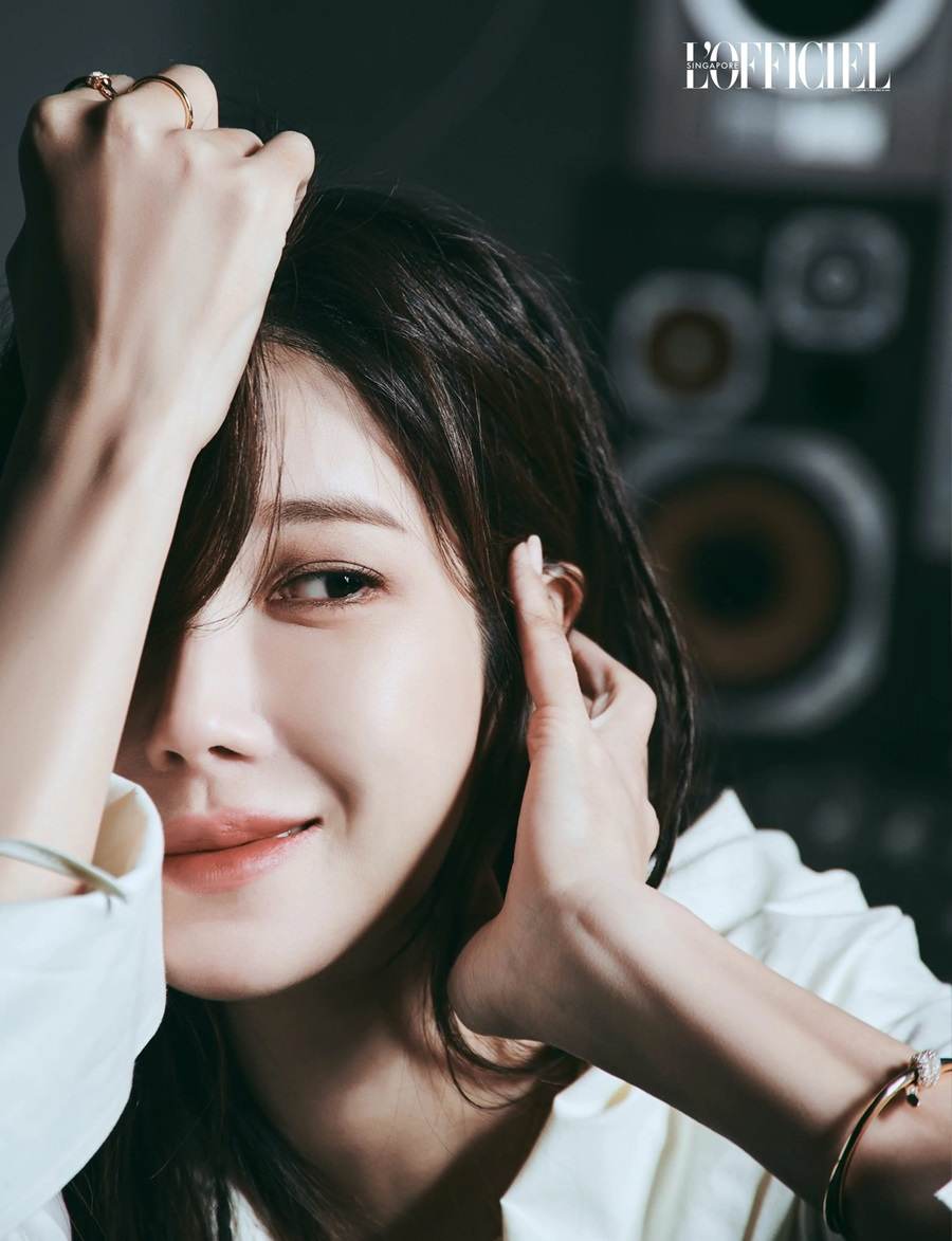 Lee Ji Ah @ L'Officiel Singapore February 2022