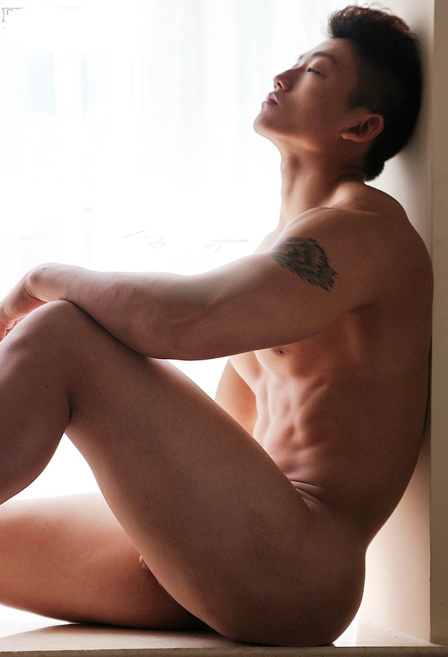 Born SEXSTAR.