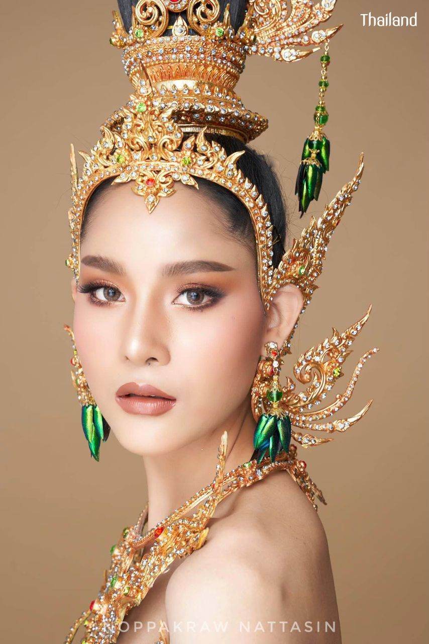 Naga Lady: Gorgeous Thai Fantasy Costume | THAILAND 🇹🇭