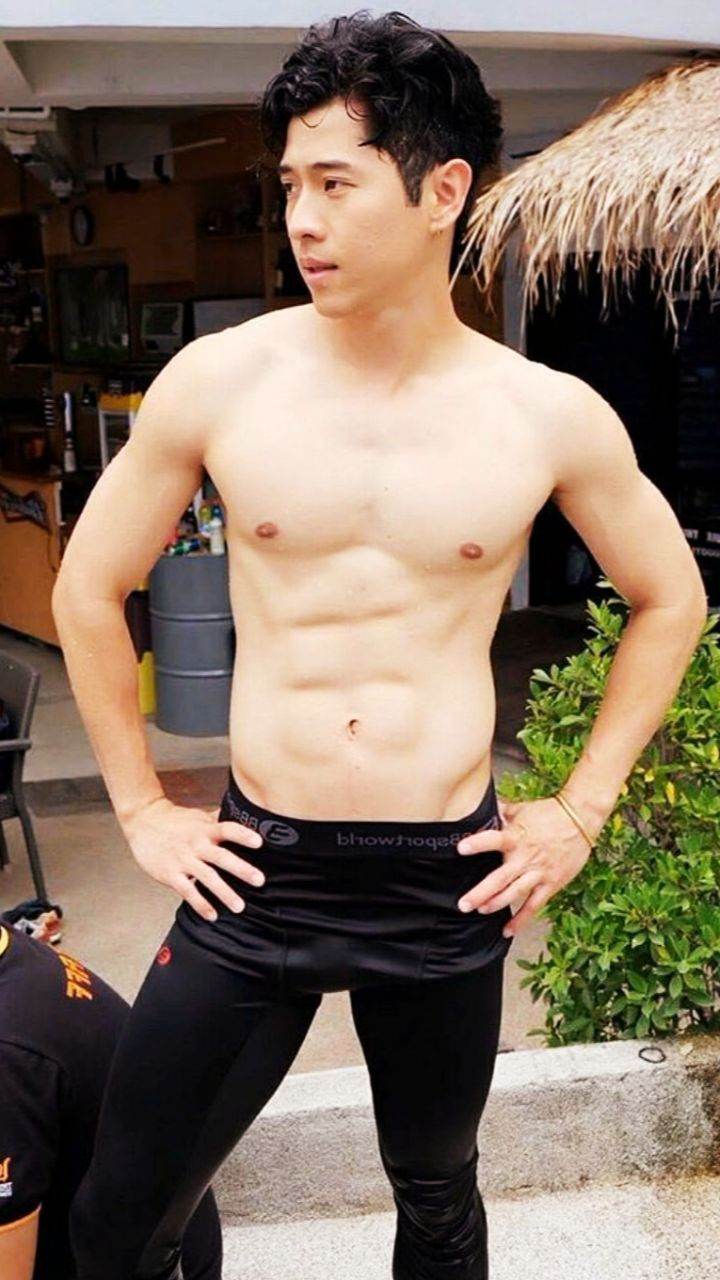 คนละขั้ว เป่ายิ้งฉุบใครชนะได้เป็นผัวแพ้เป็นเมีย