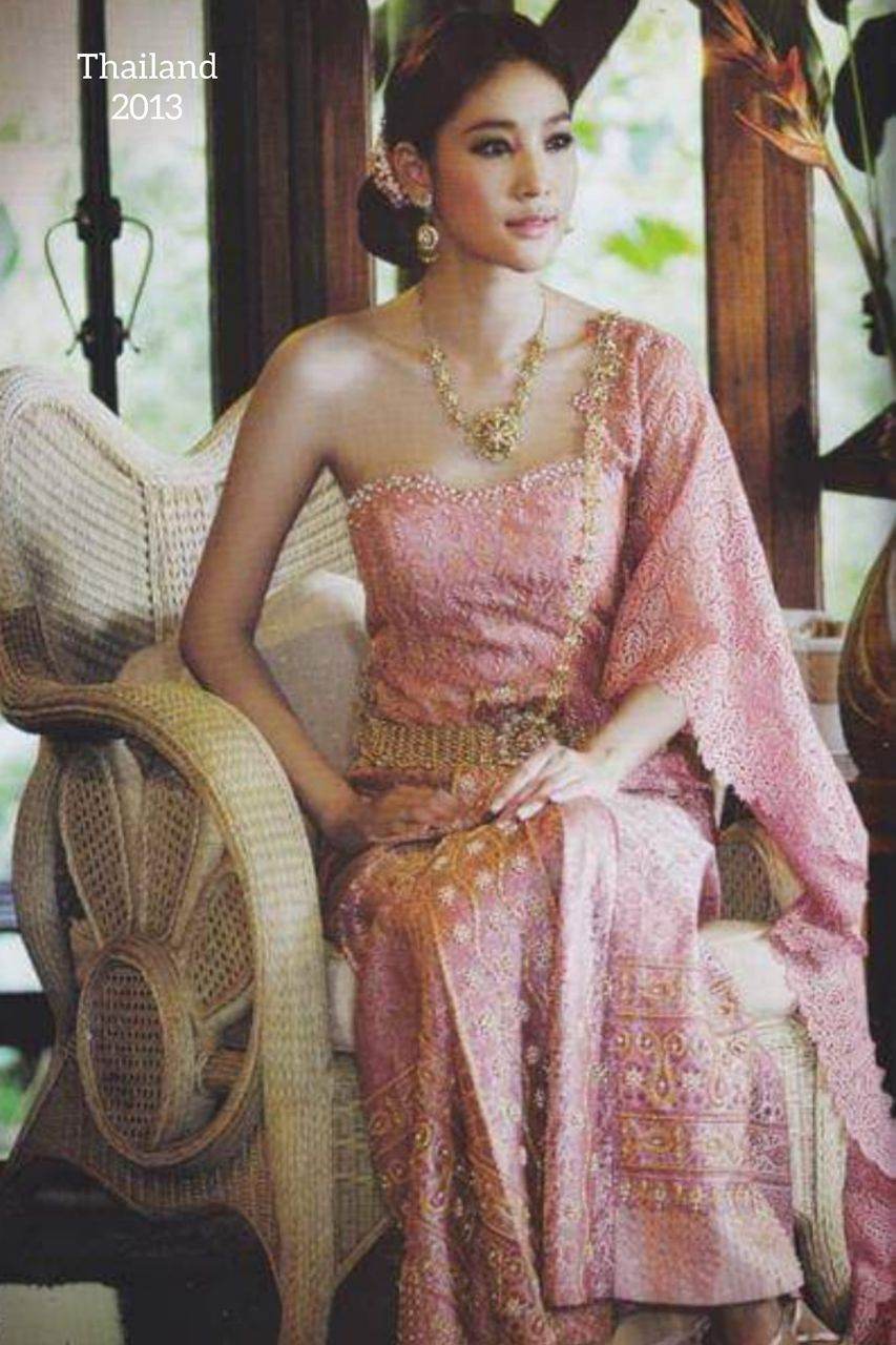 The Angel in Thai Dress | THAILAND 🇹🇭