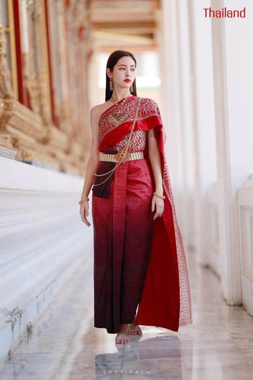 Radiant Lady in Thai National Costume | THAILAND 🇹🇭