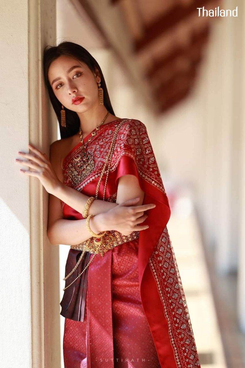 Radiant Lady in Thai National Costume | THAILAND 🇹🇭