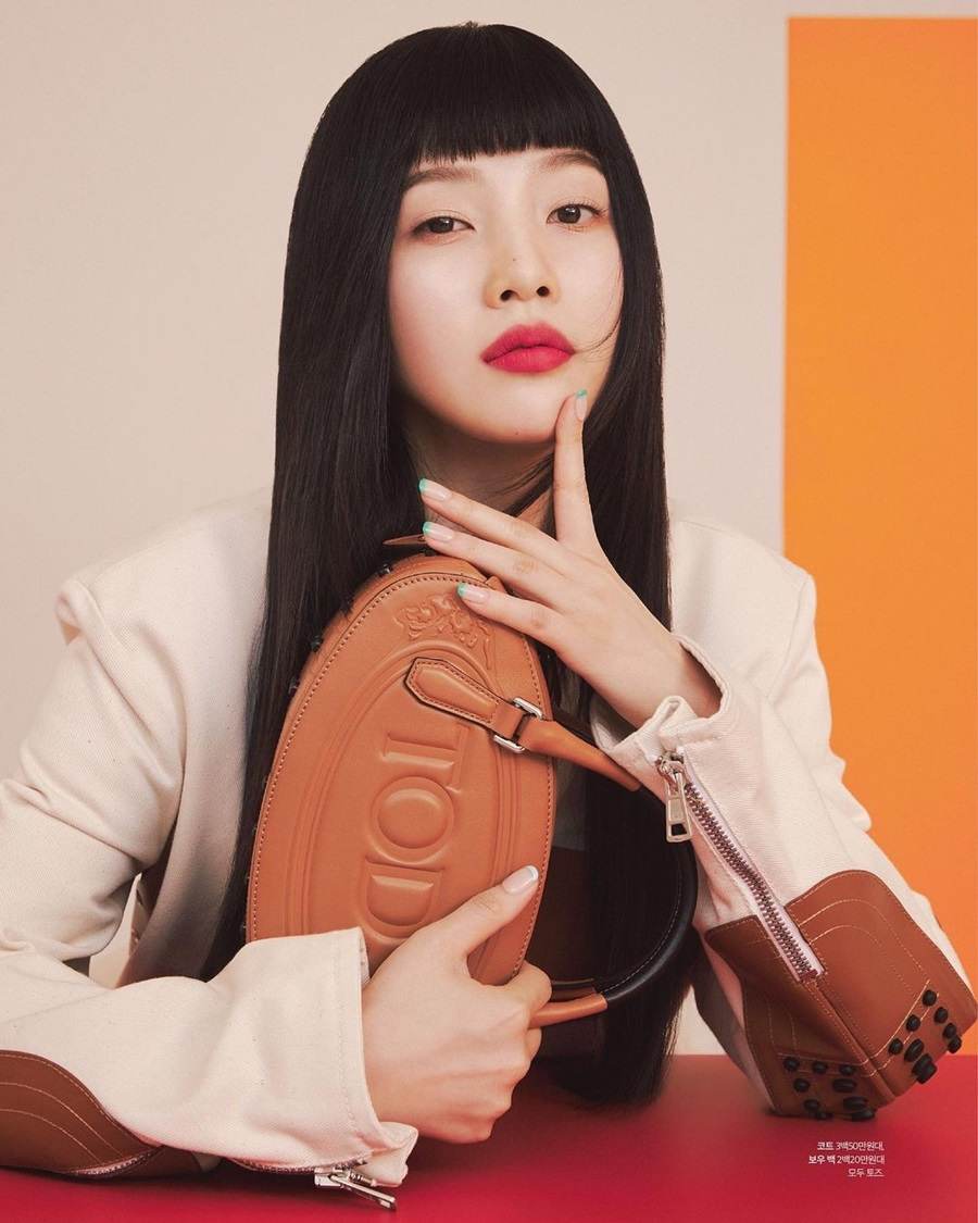 Joy @ Cosmopolitan Korea March 2022