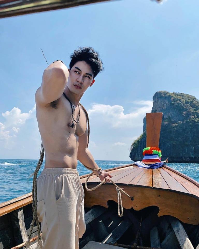 เหมาะมากที่จะเป็นพันละเมีย...คืนนี้