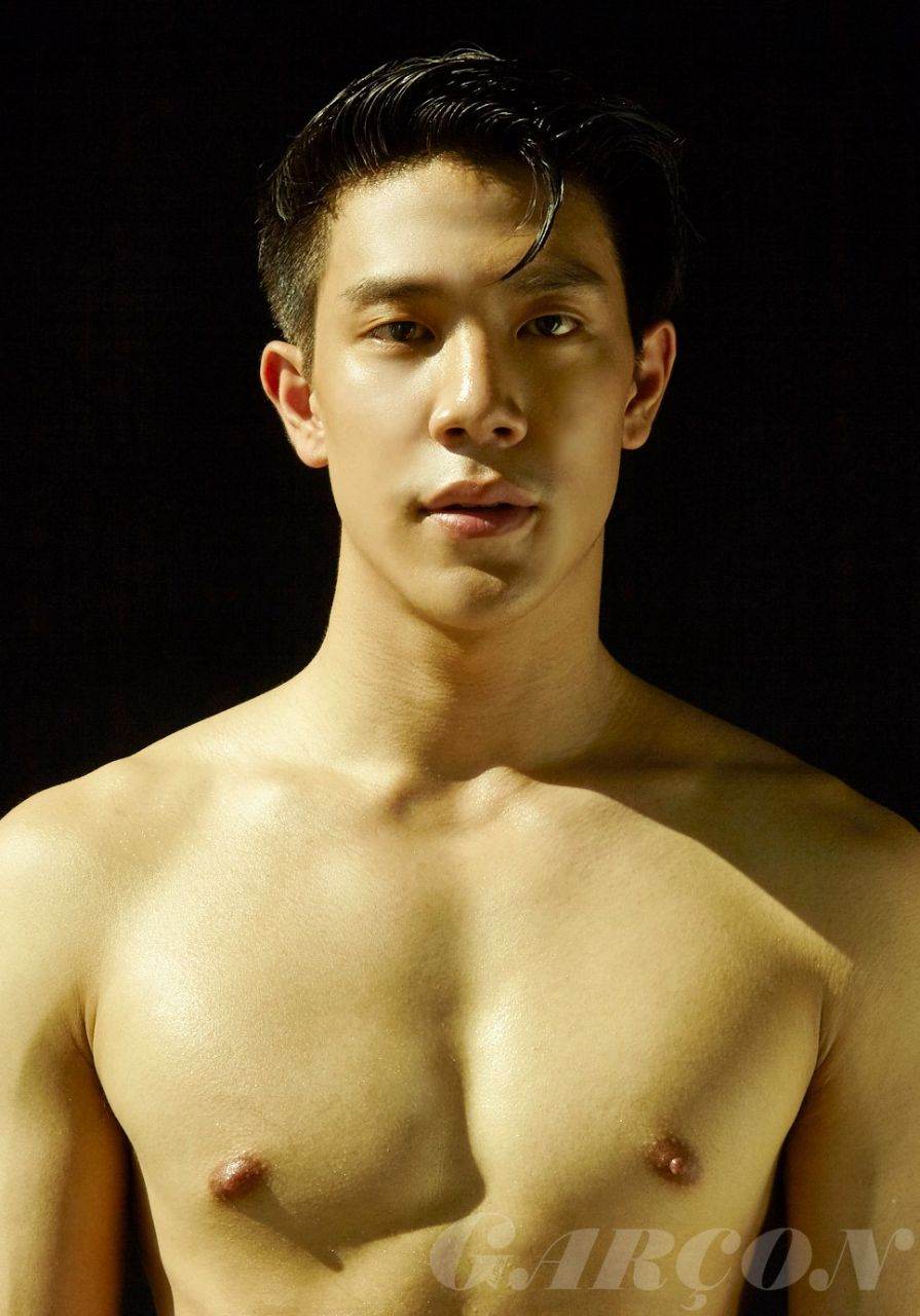 ผัวขาพาเสียว