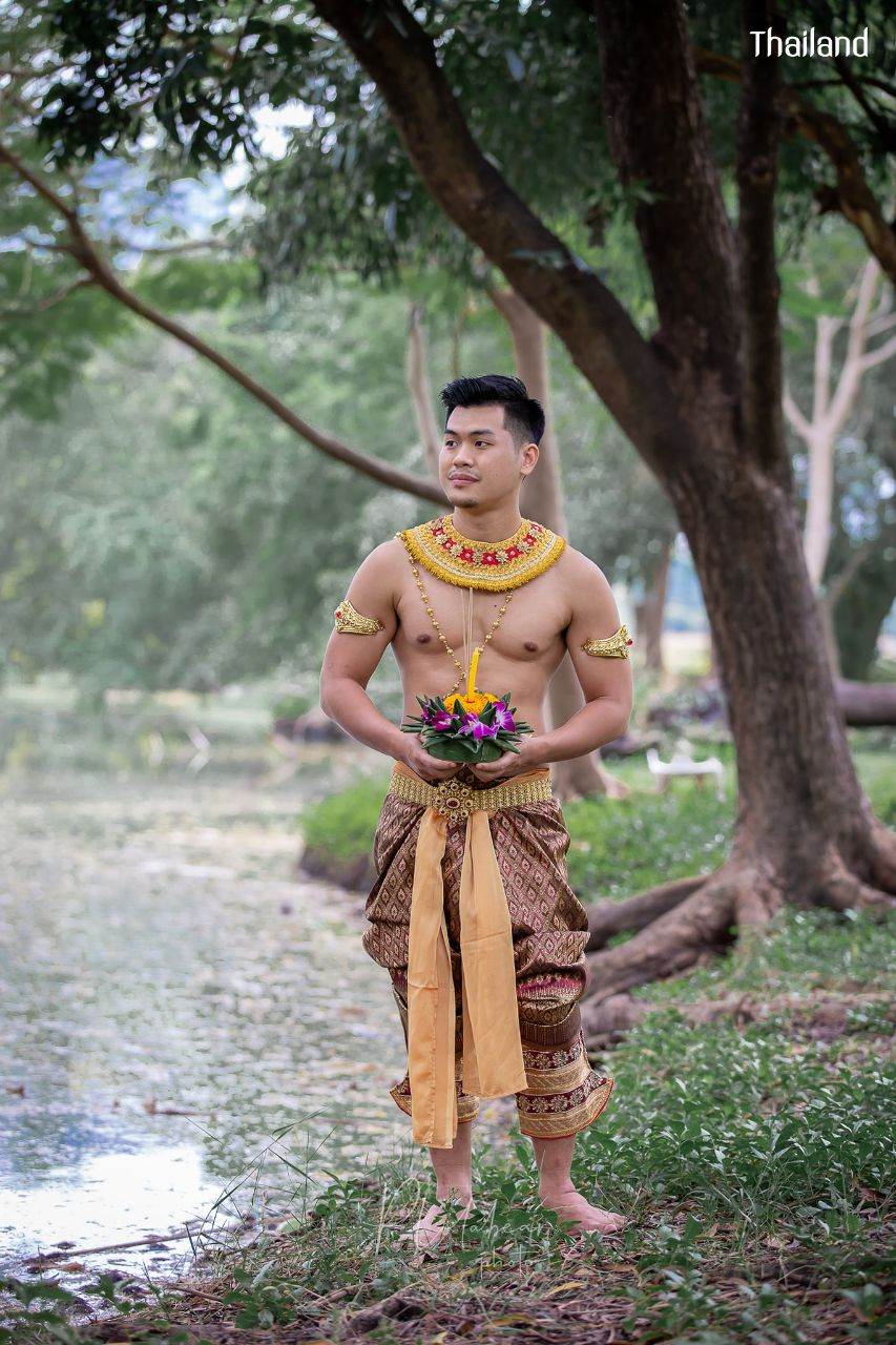 THAI GUY IN TRADITIONAL OUTFIT, and Loy Krathong Festival | THAILAND 🇹🇭