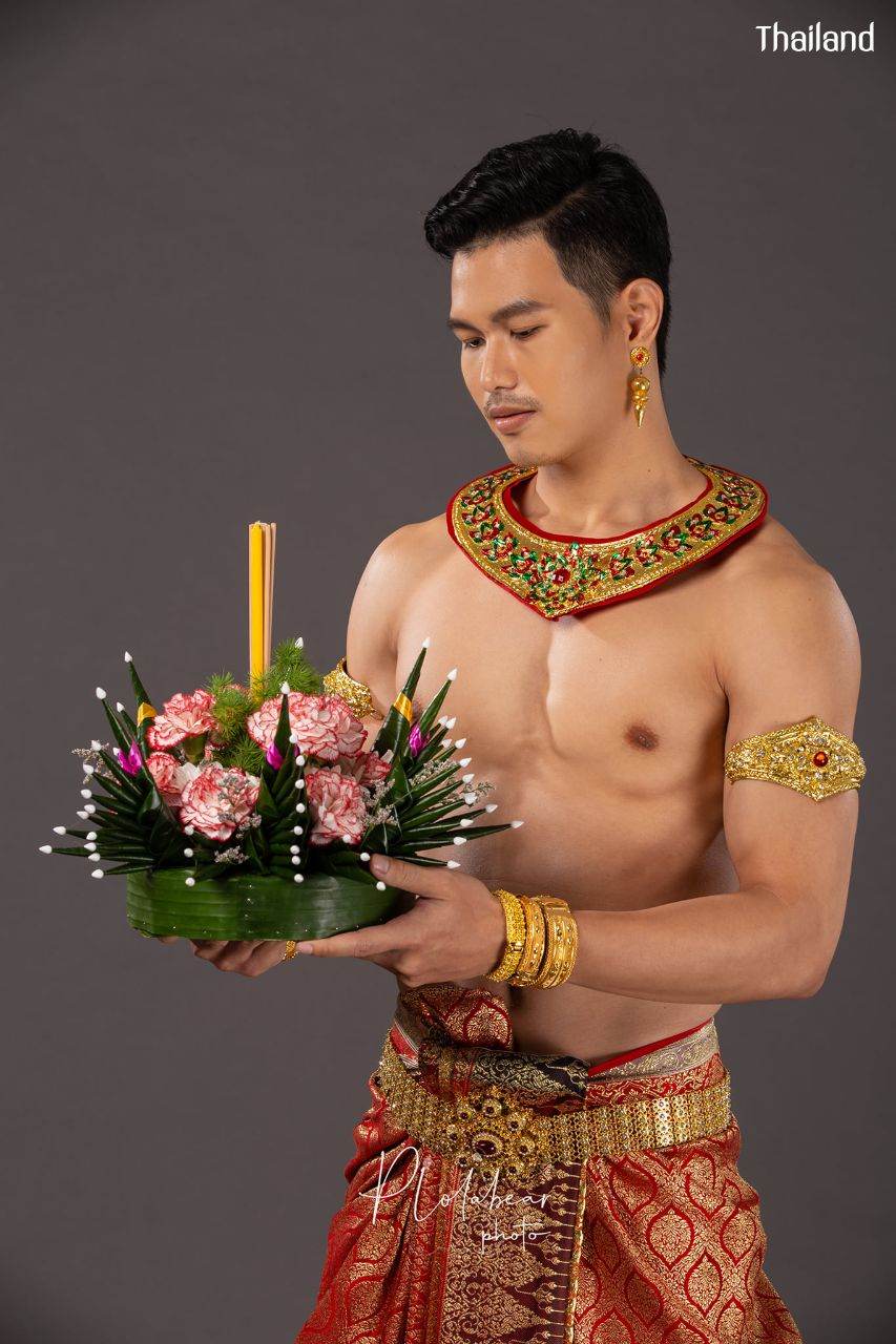 THAI GUY IN TRADITIONAL OUTFIT, and LOY KRATHONG FESTIVAL | THAILAND 🇹🇭